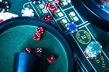 jitu77 login app showing live dealer blackjack table and Piala Asia sportsbook markets side by side